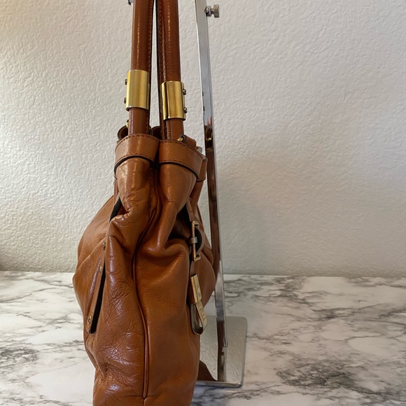 Chloe Handbag - Picture 3 of 14